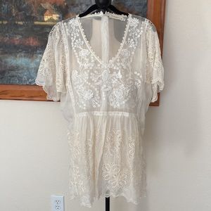 Johnny Was 4 Love and Liberty silk Tunic